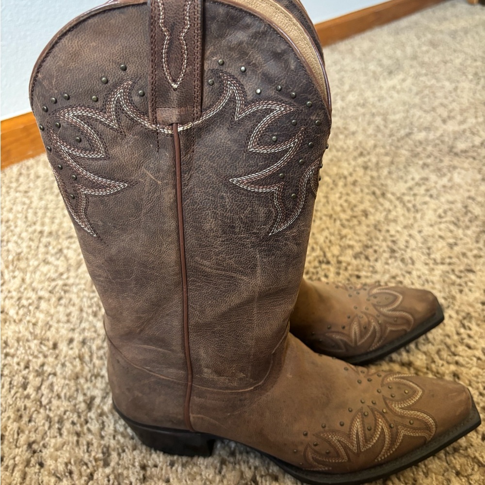 Shyanne Distressed Brown Heeled Boots